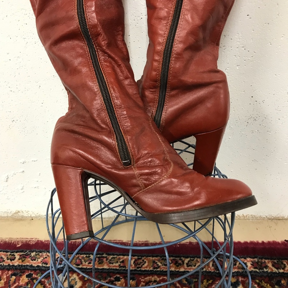 Vintage OTK boots - Picture 6 of 8